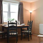 בית נופש Elm Court 7 קזיק